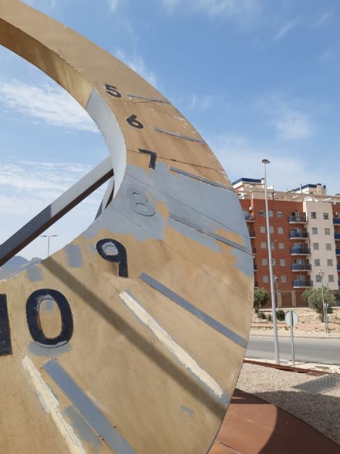 Servicios intensifica los trabajos de pintura en varias zonas clave de Jumilla - 2, Foto 2