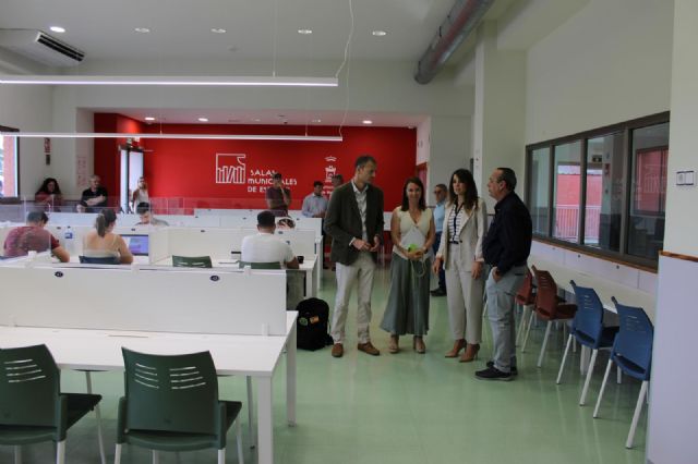 El Ayuntamiento duplica el número de puestos de la Sala de Estudio 24 horas de Zarandona - 2, Foto 2
