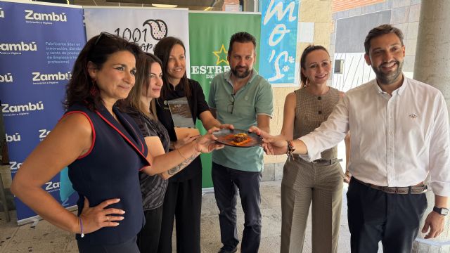 Taper�a Mimo�s, ganador de las Jornadas Gastron�micas del Piment�n de Murcia D.O.P. en Lorca con una carrillada en salsa Oporto sobre base de crespillo