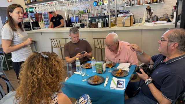 Tapería Mimo´s, ganador de las Jornadas Gastronómicas del Pimentón de Murcia D.O.P. en Lorca con una carrillada en salsa Oporto sobre base de crespillo - 3, Foto 3