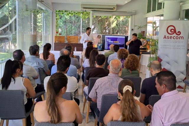 ASECOM muestra a sus asociados cómo convertir la inversión cultural en una oportunidad fiscal rentable - 4, Foto 4