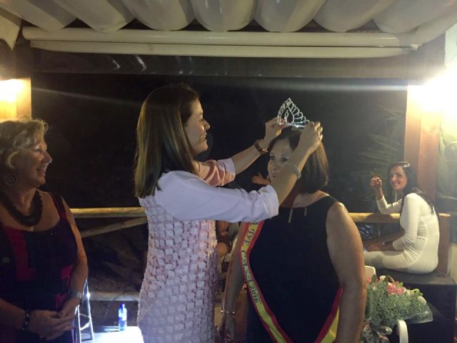 Fernanda Salmerón es elegida Ama de Casa del Año - 1, Foto 1