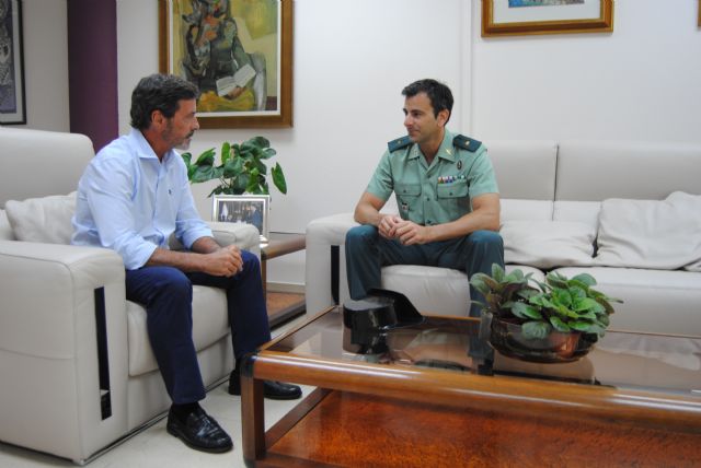 El comandante de la Guardia Civil Joaquín Prieto se incorpora a la embajada de España en Washington - 1, Foto 1