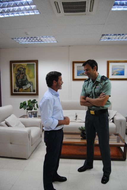 El comandante de la Guardia Civil Joaquín Prieto se incorpora a la embajada de España en Washington - 2, Foto 2