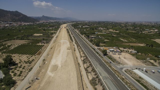 Huerta Viva advierte que la construcción de nuevas autovías es incompatible con la conservación de la Huerta - 1, Foto 1