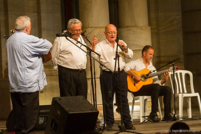 La noche se llena de rimas improvisadas con Trovalia - 1, Foto 1