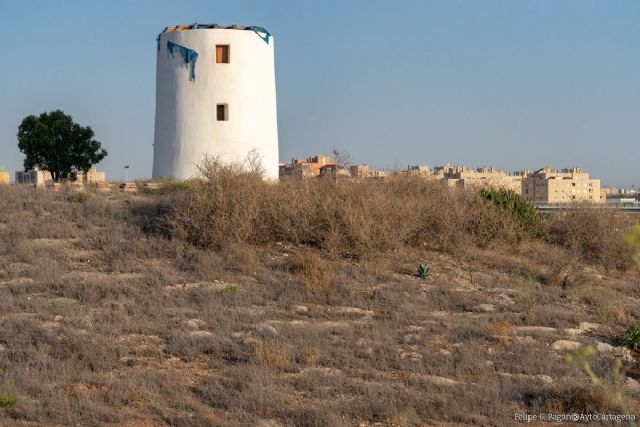 El Ayuntamiento contrata los trabajos de rehabilitación de la cubierta del Molino de las Piedras - 1, Foto 1