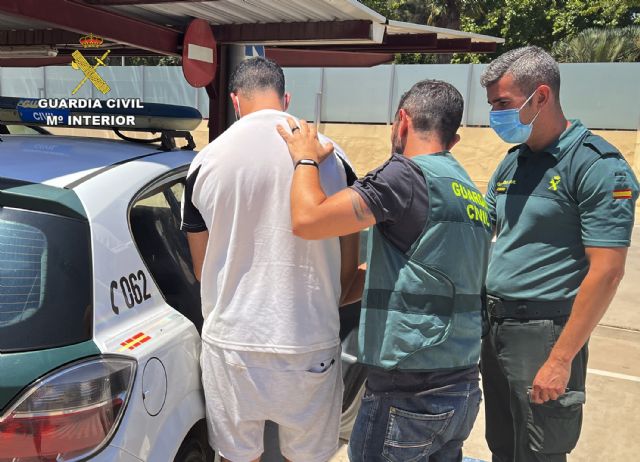 La Guardia Civil detiene un individuo por el apuñalamiento ocurrido en las proximidades de un local de ocio - 2, Foto 2