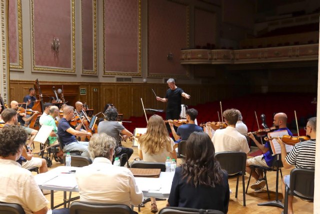 Daniel Ros, premiado en el II Concurso Internacional de Dirección de Orquesta Llíria, City of Music - 1, Foto 1