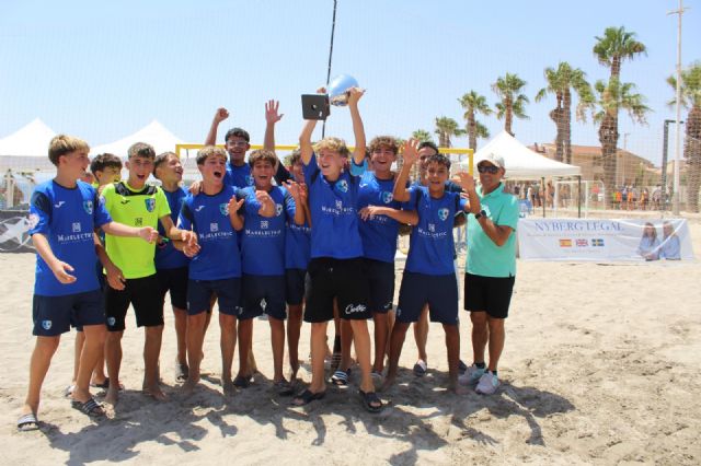 Celebradas las finales regionales de fútbol playa en Los Alcázares Celebradas las finales regionales de fútbol playa en Los Alcázares