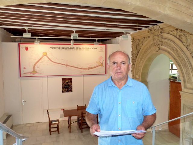 Izquierda Unida estudia la presentación de una iniciativa en el Parlamento Europeo para pedir explicaciones en torno a la ejecución del crédito B.E.I - 1, Foto 1