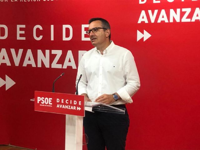 El PSOE presentó en julio más de 200 iniciativas en la Asamblea Regional y hará una oposición firme pero constructiva - 2, Foto 2
