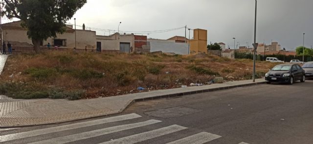 MC: El Gobierno convierte a Los Dolores en un barrio sucio, incómodo e inseguro - 2, Foto 2