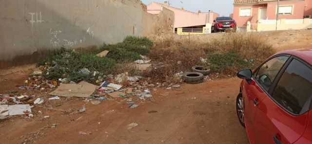 MC: El Gobierno convierte a Los Dolores en un barrio sucio, incómodo e inseguro - 3, Foto 3