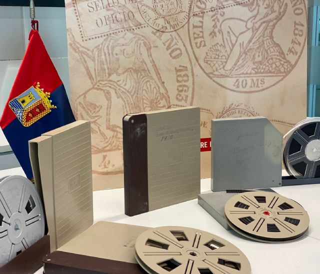 Donación del fondo videográfico de la familia de D. Eduardo Vera Carrión al Archivo Municipal del Ayuntamiento de Torre Pacheco - 3, Foto 3