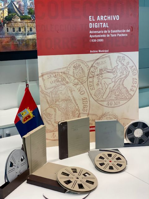 Donación del fondo videográfico de la familia de D. Eduardo Vera Carrión al Archivo Municipal del Ayuntamiento de Torre Pacheco - 4, Foto 4