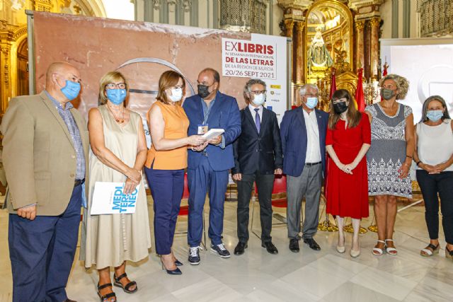 Isabel Franco asiste a la presentación de la IV Semana Internacional de las Letras Exlibris - 1, Foto 1