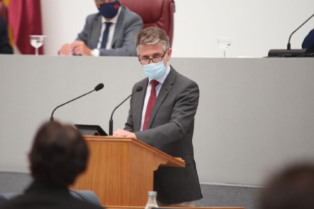 Víctor Martínez-Carrasco: Gracias al esfuerzo del Gobierno regional, este curso contará con más profesorado que el último año anterior a la pandemia - 1, Foto 1