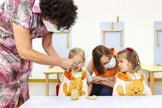 Isabel Franco inaugura el curso de las escuelas municipales de Puerto Lumbreras - 1, Foto 1