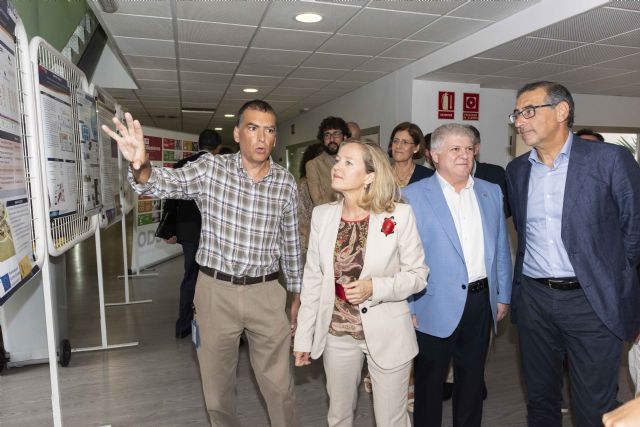 Calviño conoce los proyectos de investigación en ciberseguridad y 5G/6G de la Universidad de Murcia - 1, Foto 1