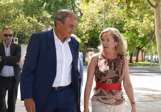 Nadia Calviño visita Ucomur y ensalza el peso del cooperativismo en la economía regional y nacional - 2, Foto 2