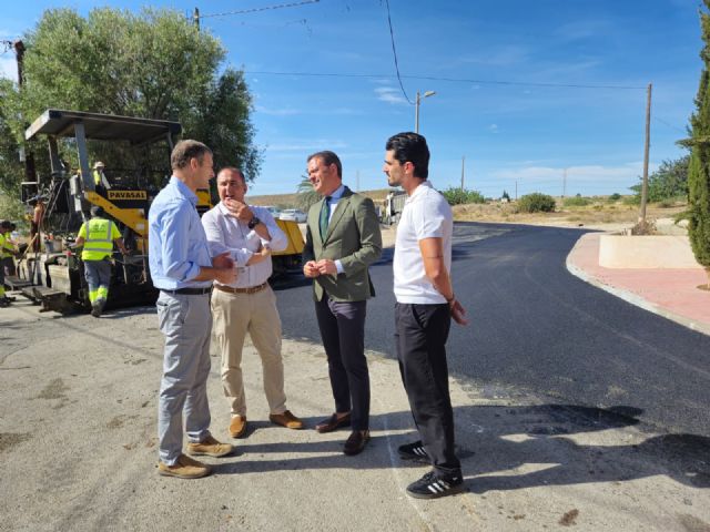 El Ayuntamiento renueva el asfalto en más de 6.400m2 de la carretera de Corvera, en la pedanía de Baños y Mendigo - 3, Foto 3