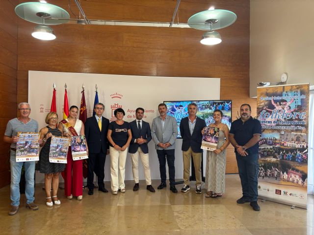 Torreagüera se prepara para vivir la tradición del folklore con la presentación de las ´Jornadas Culturales´ y el Festival Internacional de Folklore 2025 - 4, Foto 4