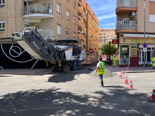 El Gobierno local de Molina de Segura rehabilita el firme de las calles Profesor Joaquín Abellán y Coros y Danzas en el Barrio Centro - 3, Foto 3