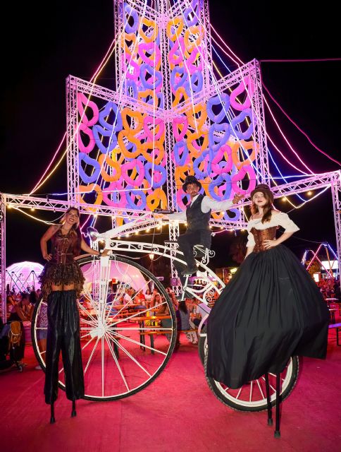 Con una propuesta única al aire libre, el evento ha sido uno de los planes estrella del verano para locales y turistas - 2, Foto 2