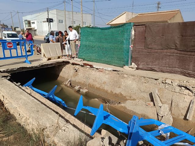 El PSOE exige responsabilidades tras el grave accidente en la Orilla del Azarbe y recuerda que llevaba a&ntilde;os alertando del peligro - 2, Foto 2