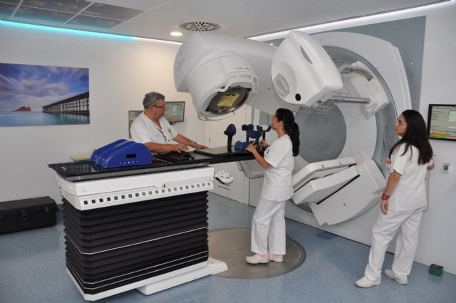 Sanidad ha invertido 17,6 millones en nuevos equipamientos en los dos últimos años - 1, Foto 1