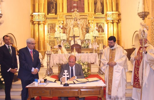 Pedro Antonio Sánchez: Tenemos que seguir cuidando nuestras tradiciones y hacerlas compatibles con las nuevas manifestaciones culturales - 1, Foto 1