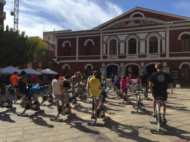 El Fitness Day saca a la calle el entrenamiento deportivo con la participación de 165 personas - 1, Foto 1