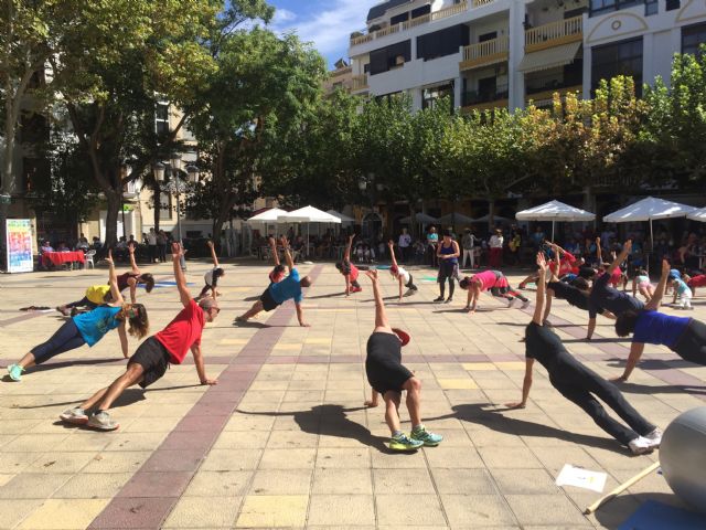 El Fitness Day saca a la calle el entrenamiento deportivo con la participación de 165 personas - 2, Foto 2
