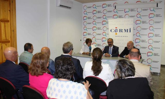 Representantes de asociaciones y federaciones de personas con discapacidad, agrupadas en CERMI RM, se reúnen en Caravaca - 2, Foto 2