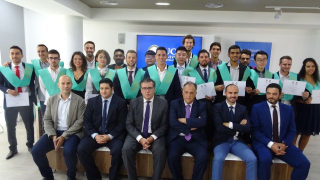 Estudiantes de ocho nacionalidades se gradúan en tres másteres de la UCAM en Madrid - 1, Foto 1