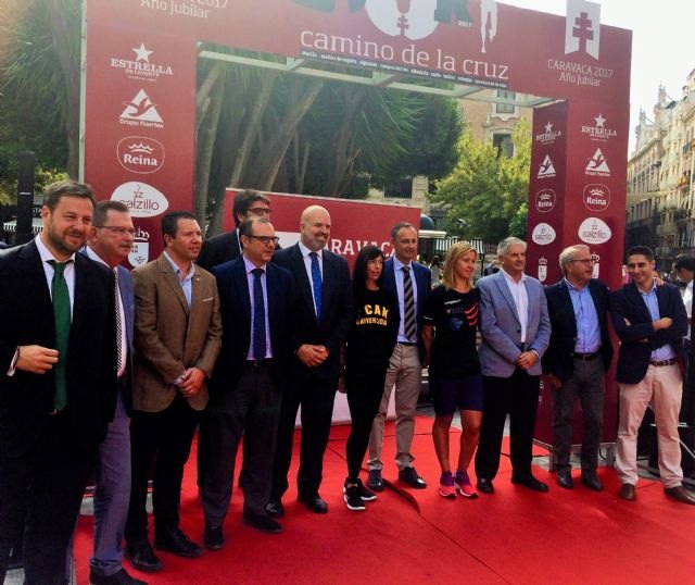 Unos 2.000 deportistas participan este sábado en la competición ´90K Camino de la Cruz´ - 1, Foto 1