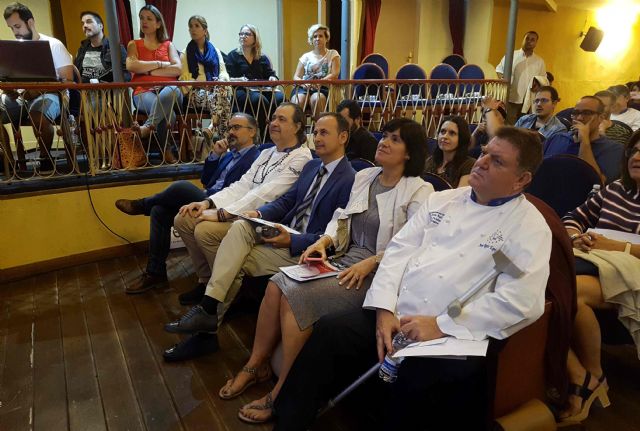 Chefs y profesionales de otras disciplinas se dan cita en Caravaca para hablar de creatividad y cocina - 3, Foto 3