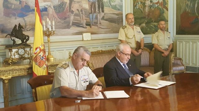 La UCAM y el Ministerio de Defensa firman un acuerdo en materia de formación universitaria, investigación y desarrollo tecnológico - 1, Foto 1
