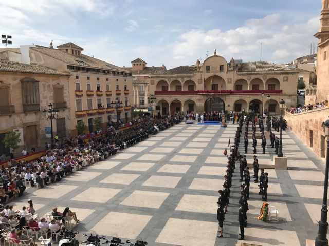 El Alcalde ensalza la labor desempeñada por el Cuerpo Nacional de Policía en toda España durante el acto de los Ángeles Custodios celebrado esta mañana en Lorca - 3, Foto 3