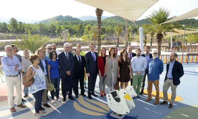 Nueve zonas verdes y 16 nuevas áreas de juego infantil para El Palmar y La Alberca dentro de la urbanización Montevida - 1, Foto 1