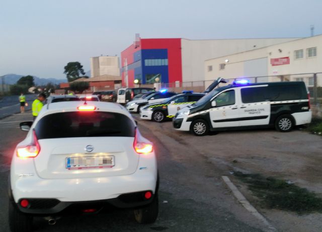 La Guardia Civil despliega un amplio dispositivo de verificación de alcoholemia y drogas coincidiendo con las fiestas de Carthagineses y Romanos - 2, Foto 2