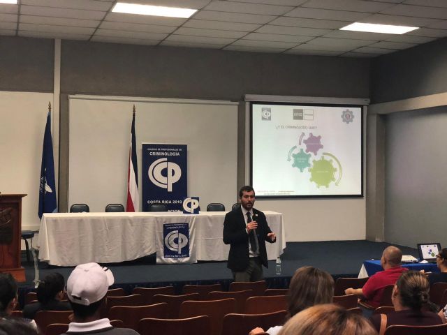 Conferencia sobre Cibersuicidio juvenil en el Colegio de criminólogos de Costa Rica - 2, Foto 2