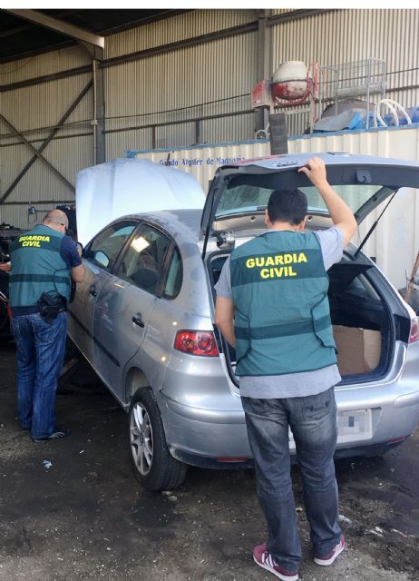 La Guardia Civil desmantela un grupo juvenil dedicado al robo de vehículos en Beniaján - 1, Foto 1
