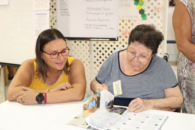El Grupo Municipal Popular se reúne con la asociación ´Alzheimer Águilas´ para conocer de primera mano las necesidades del colectivo - 3, Foto 3
