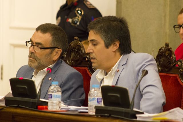 MC impulsa que se obligue a construir a los propietarios de solares y mejoras en los accesos de la zona oeste - 2, Foto 2