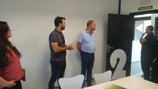 Un nuevo emprendedor ocupa un despacho en el Vivero de Empresas del polígono industrial El Saladar, Foto 7