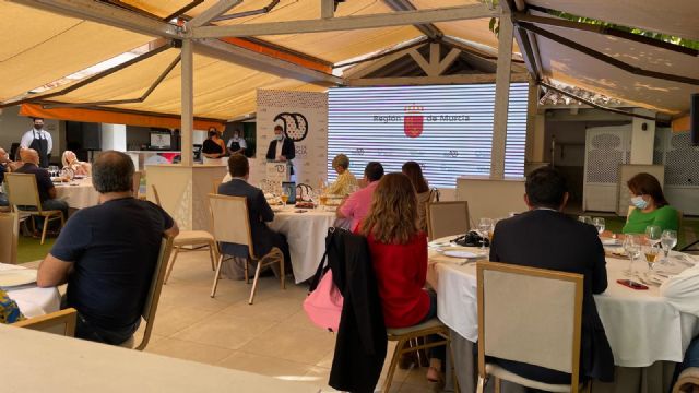 La Región se promociona como Capital Española de la Gastronomía en Albacete - 1, Foto 1