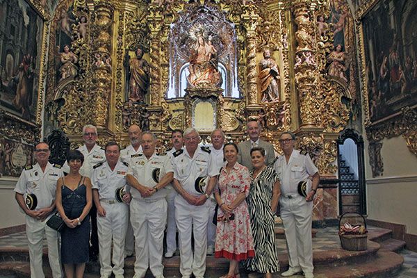 La Hermandad de MAREANTES DEL SUR a recuperando la vieja tradición en homenaje a la Virgen del Buen Aire, “Patrona de los Marinos Sevillanos” - 3, Foto 3