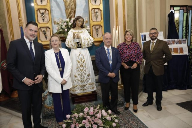 La Virgen del Amor Hermoso vuelve a lucir en la Capilla del Resucitado de Santa María tras su restauración - 1, Foto 1